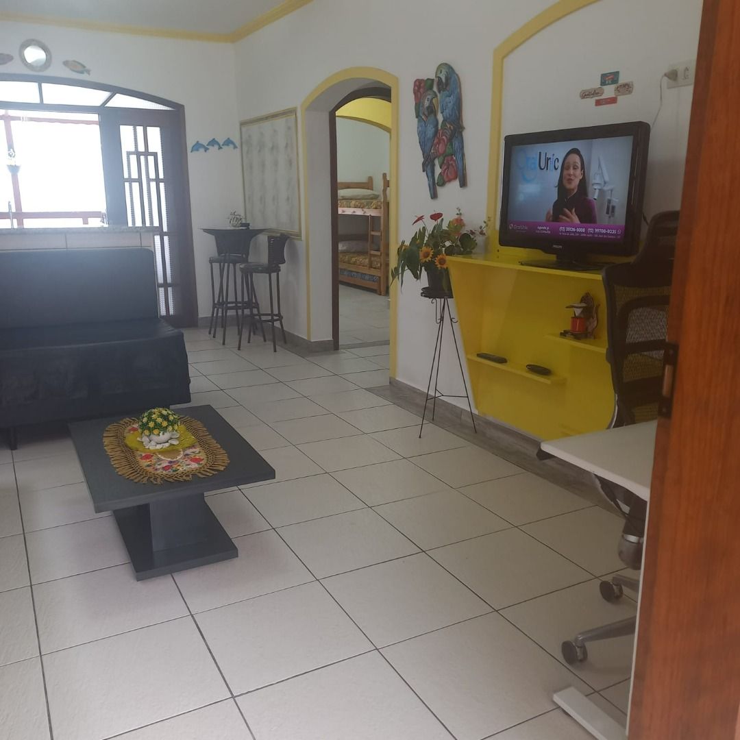 Sobrado com 4 Dormitórios e Varanda nos Dois Pavimentos no Martim de Sá