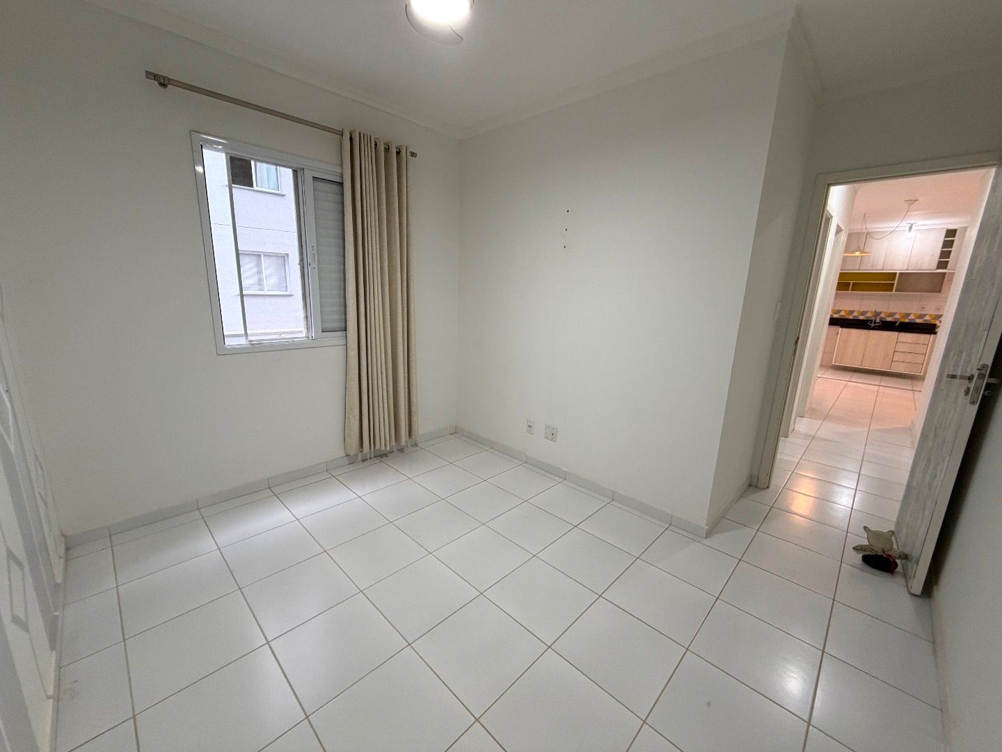 Apartamento no Condomínio Residencial Martinica em Martim de Sá