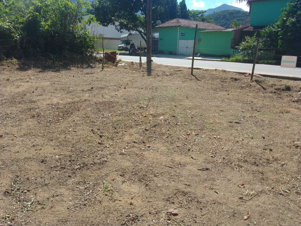 Terreno de 377 m² a 250m da Praia em Massaguaçu