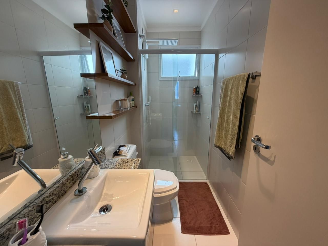 Apartamento Mobiliado com Vista Panorâmica para o Mar no Indaiá
