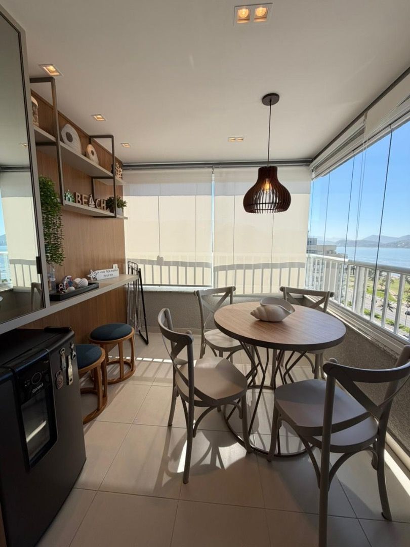 Apartamento Mobiliado com Vista Panorâmica para o Mar no Indaiá