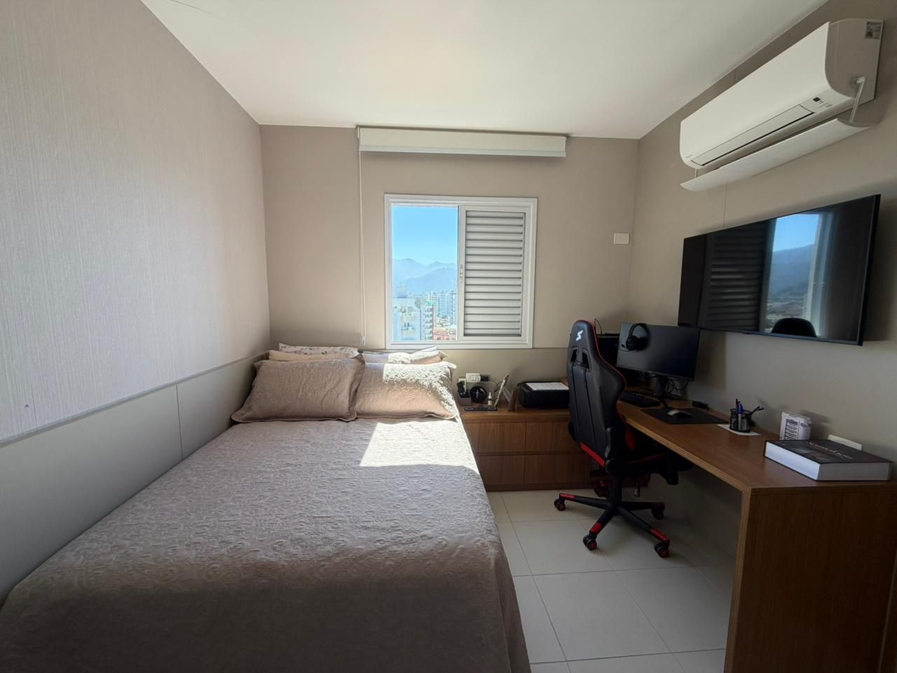 Apartamento Mobiliado com Vista Panorâmica para o Mar no Indaiá