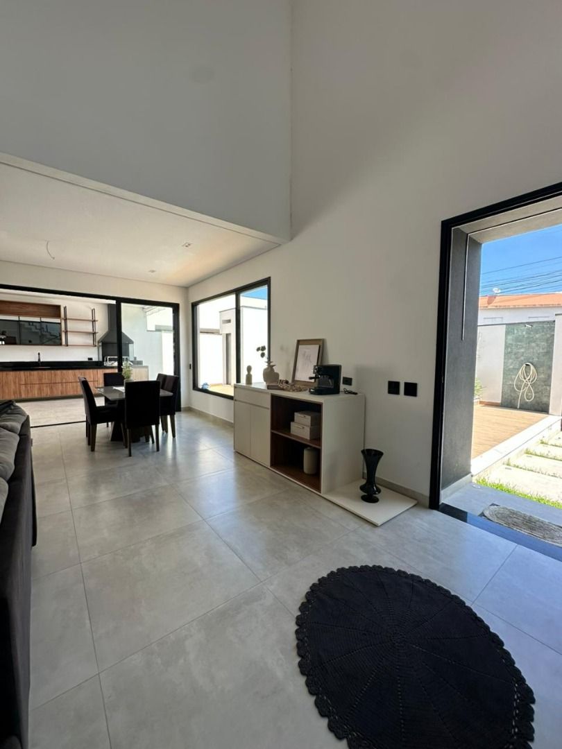 Casa Alto Padrão com Piscina e Automação no Capricórnio, Massaguaçu