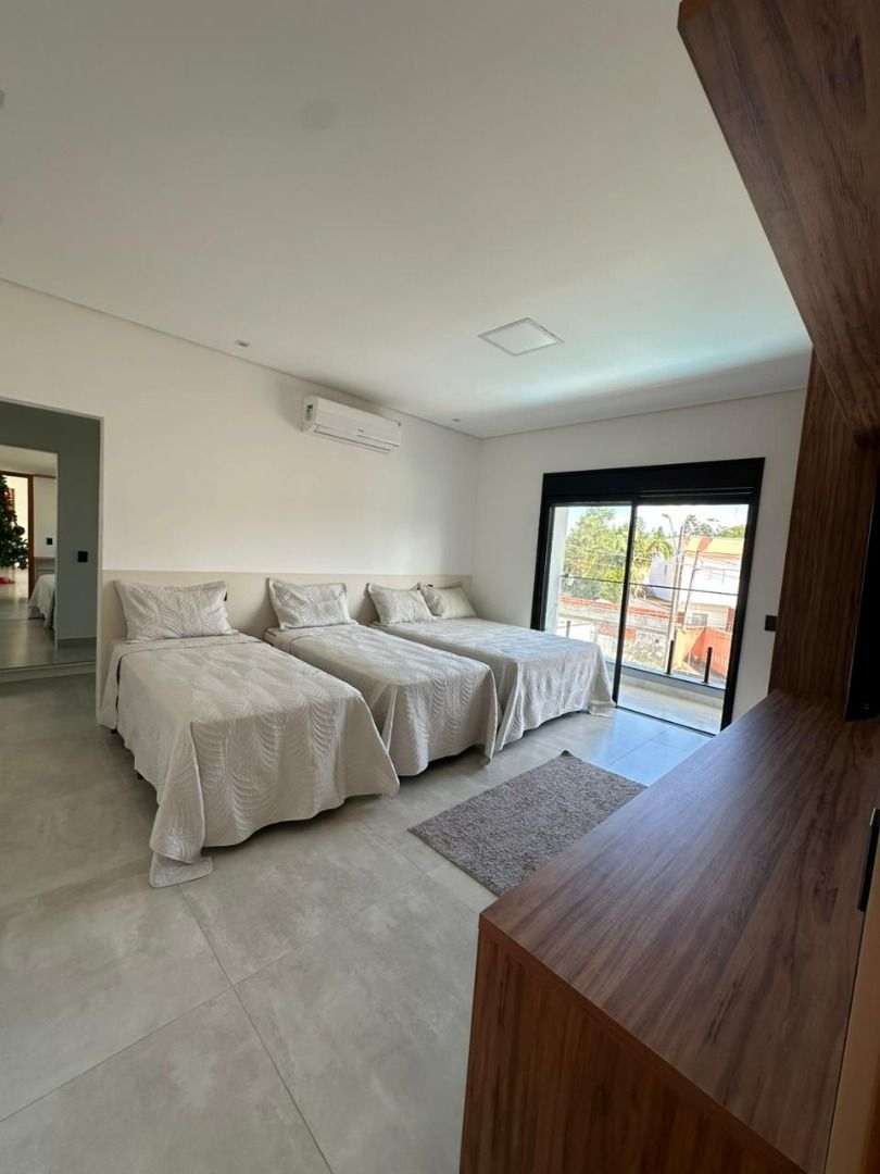 Casa Alto Padrão com Piscina e Automação no Capricórnio, Massaguaçu