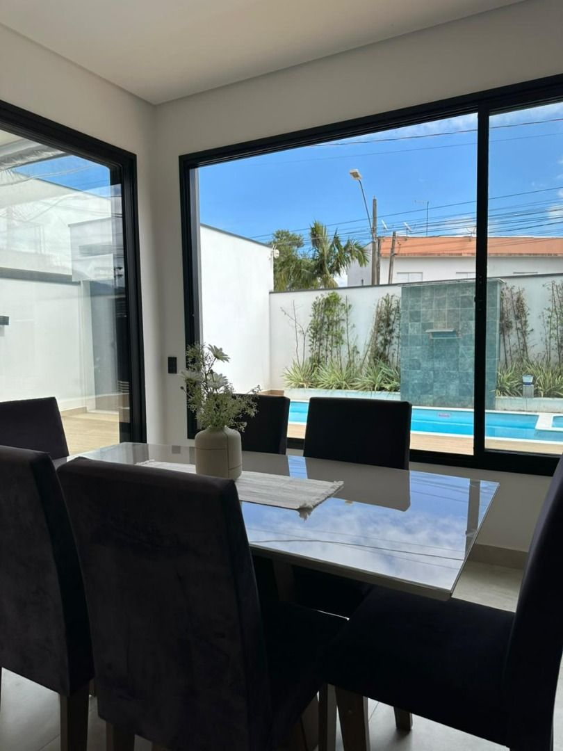 Casa Alto Padrão com Piscina e Automação no Capricórnio, Massaguaçu