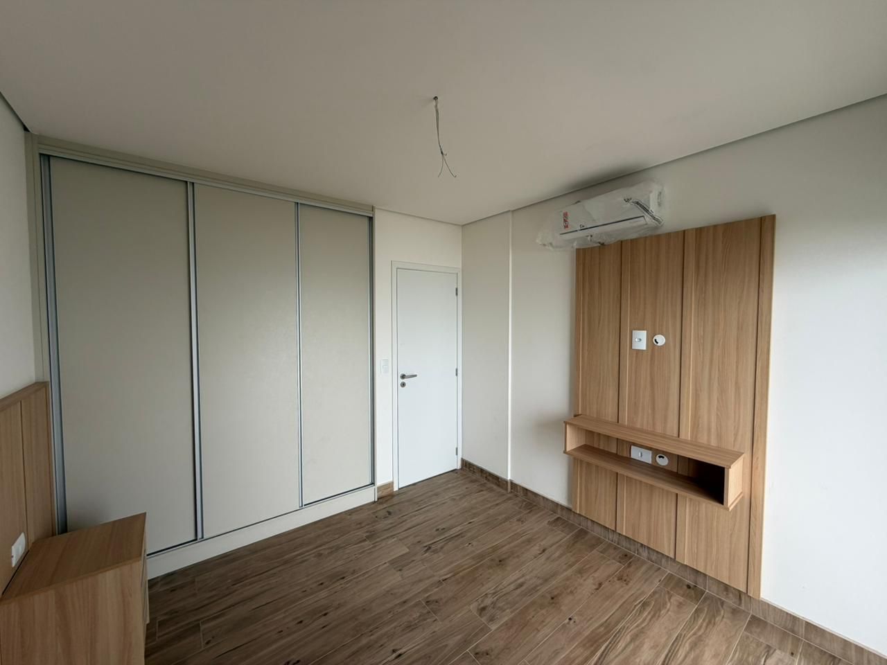 Apartamento Frente Mar com Vista Panorâmica no Safira Deck Mar, Jardim Britânia