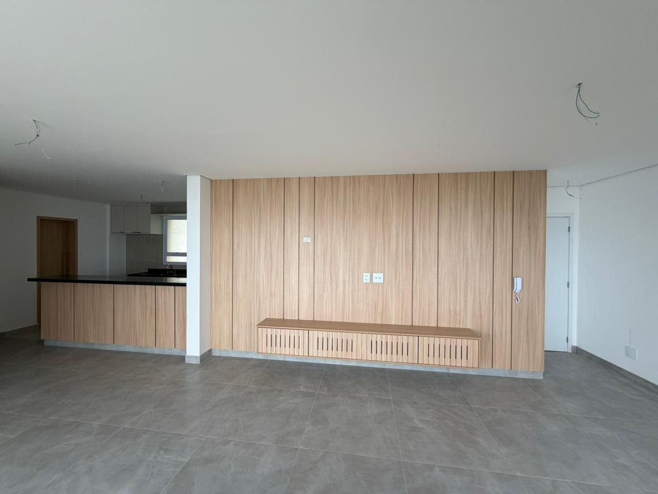 Apartamento Frente Mar com Vista Panorâmica no Safira Deck Mar, Jardim Britânia