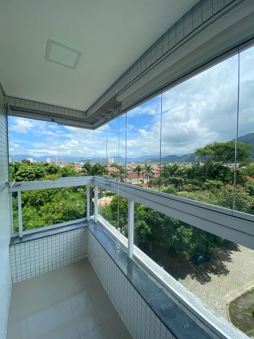 Apartamento com Vista para a Serra no Residencial Jardins, Jardim Primavera