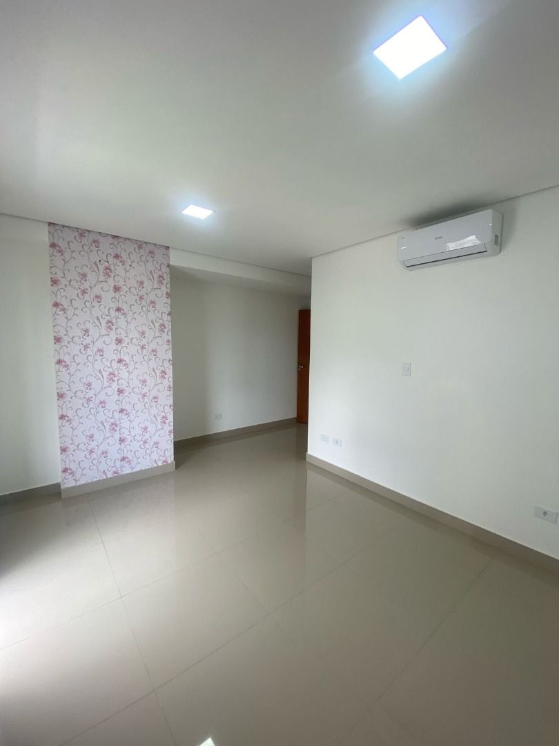 Apartamento com Vista para a Serra no Residencial Jardins, Jardim Primavera